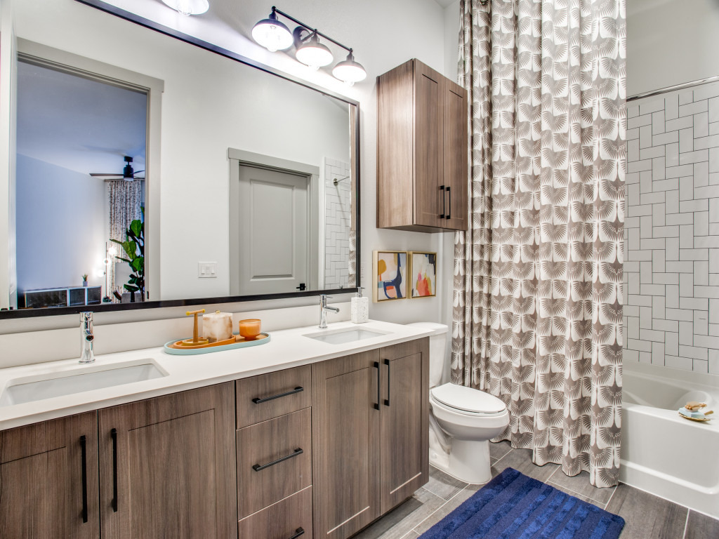 501 W Rosedale St - Photo 6 of 49