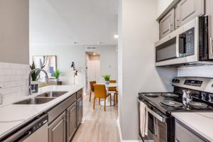 featured image of 900 Henderson Ave