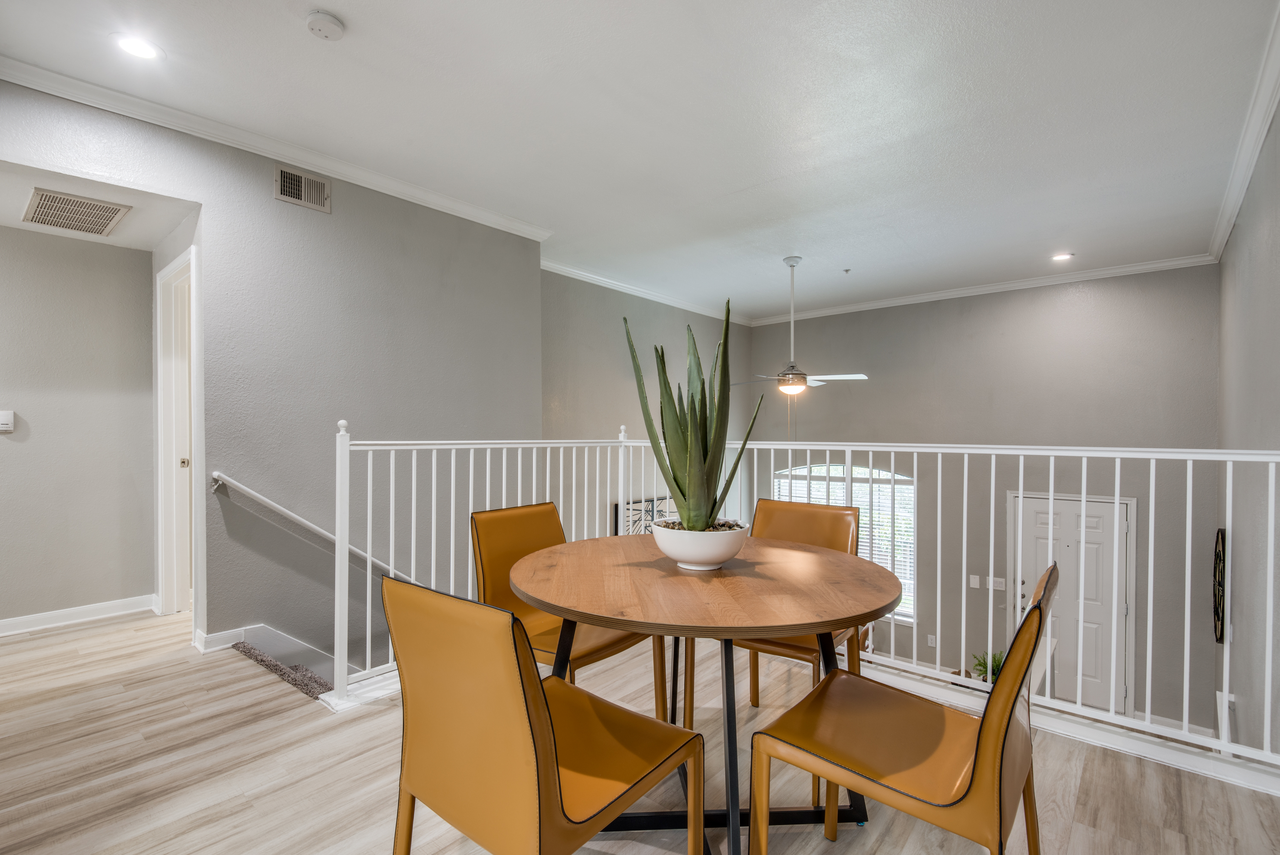 The Ellington Apartments - Photo 4 of 40