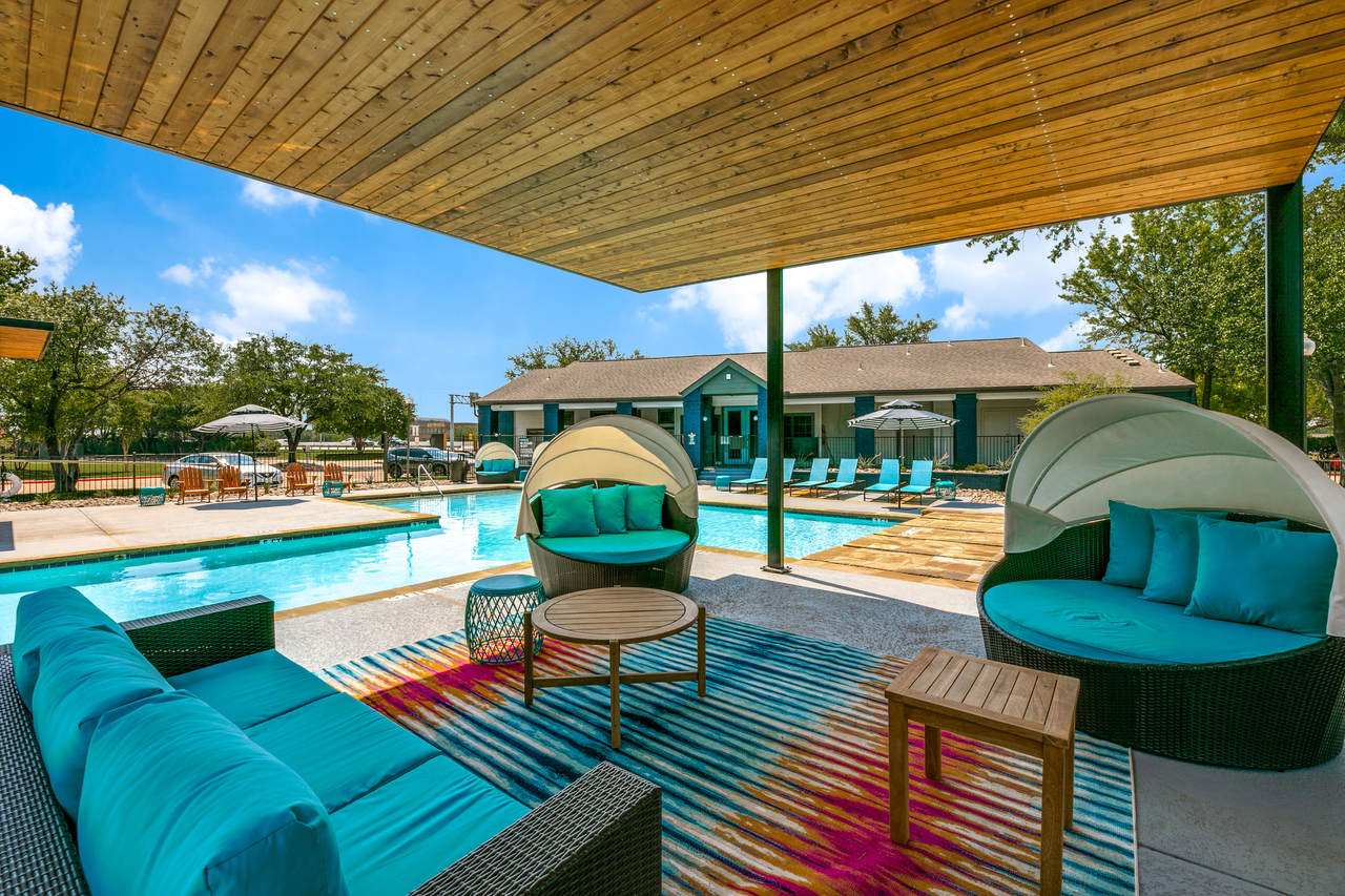 The Republics: West + East - Photo 4 of 50