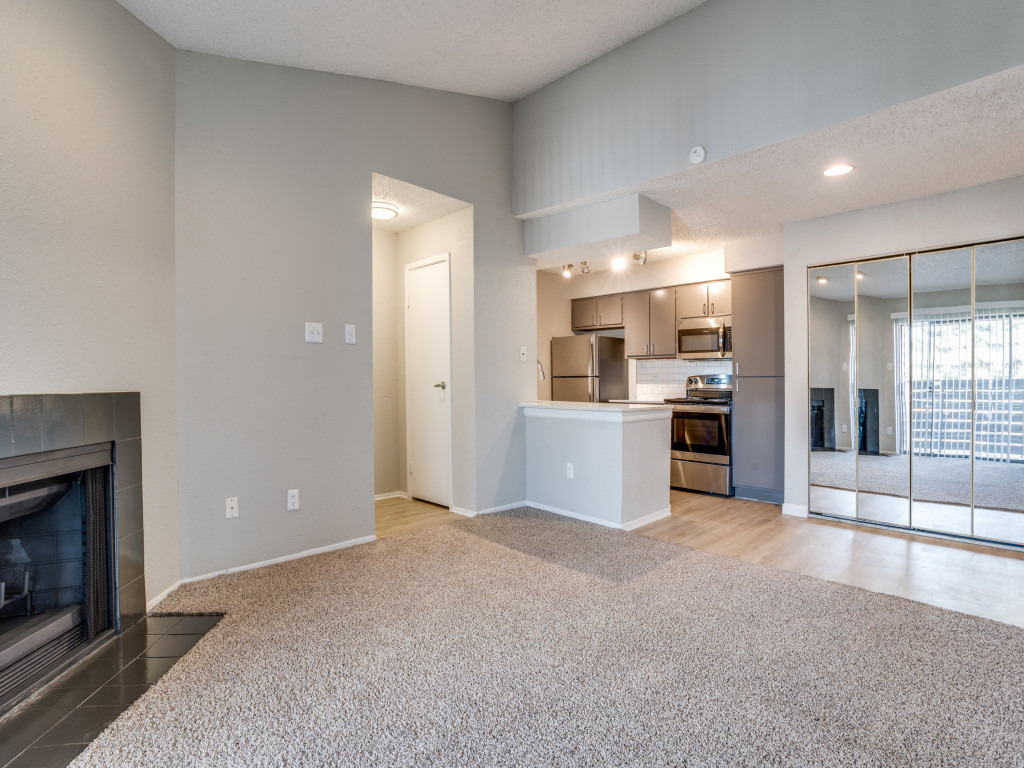 Hudson Apartments - Photo 2 of 45