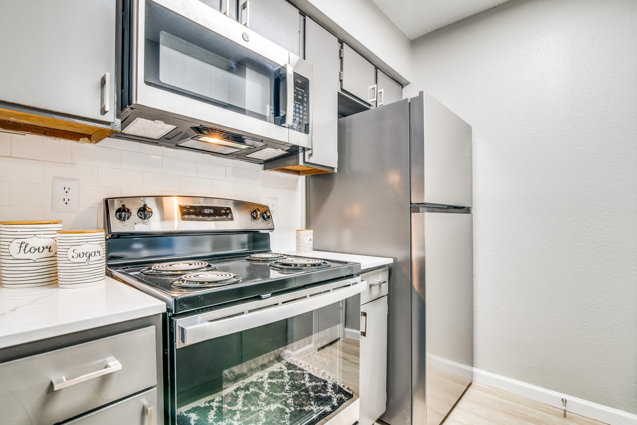 The Durham Apartments - Photo 7 of 49