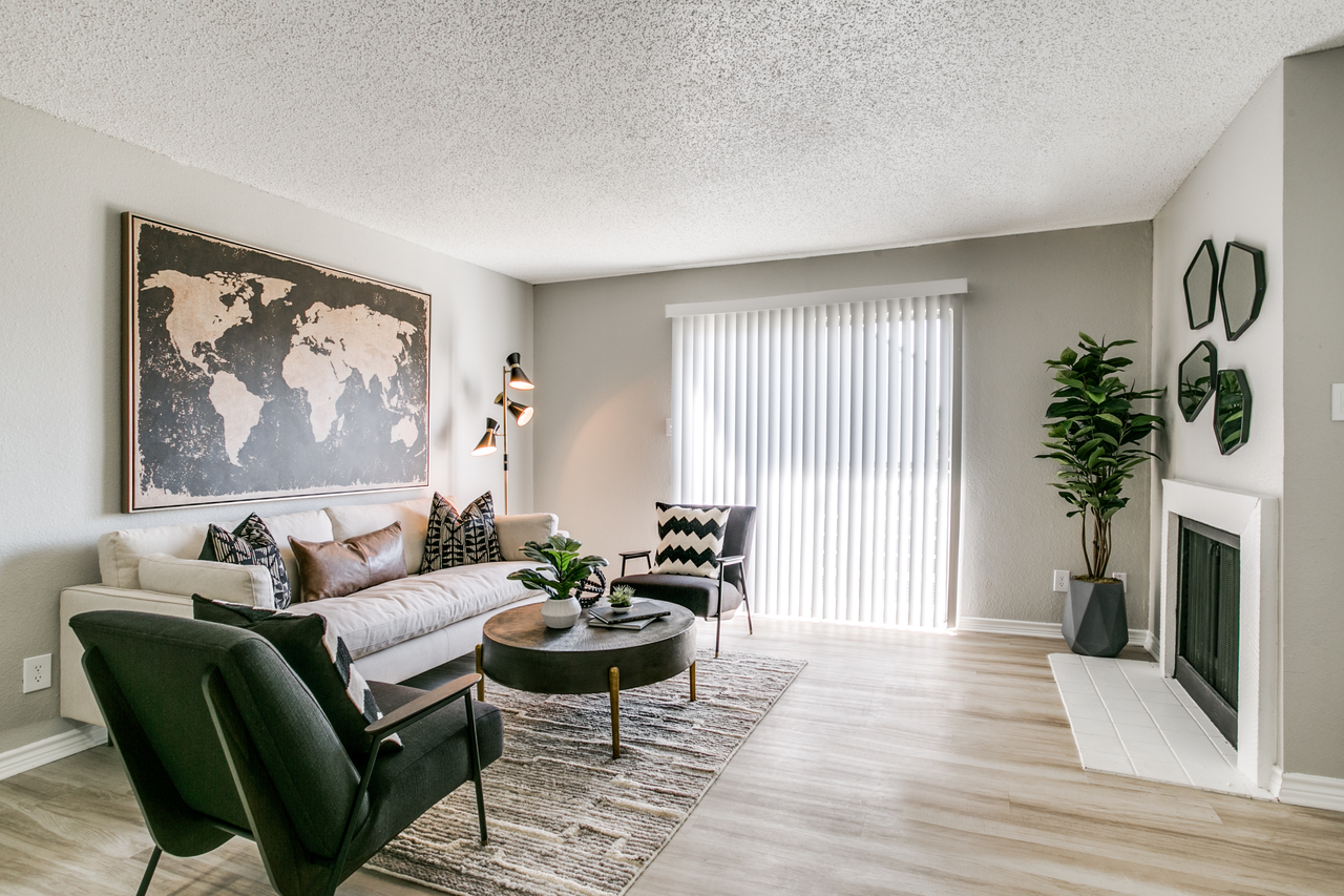 The Holden - Photo 5 of 32