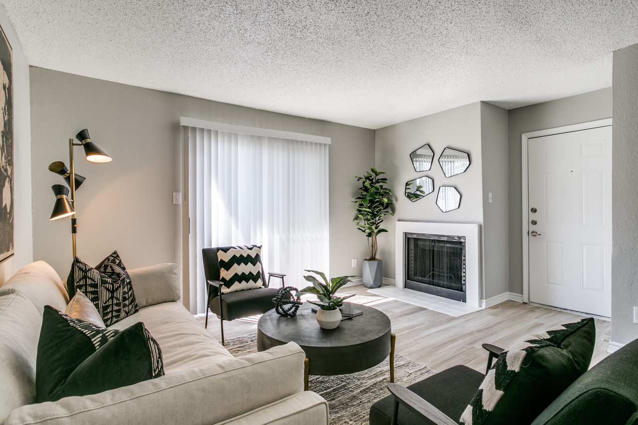 The Holden - Photo 6 of 32