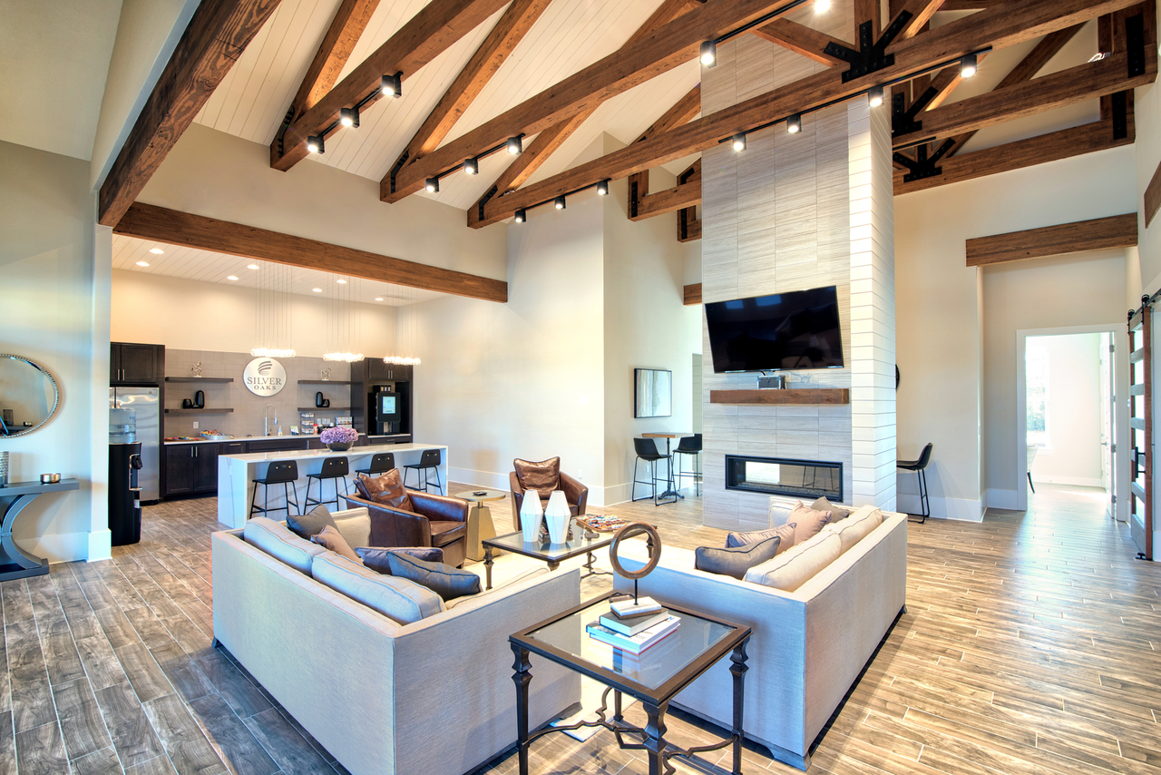 Silver Oaks - Photo 6 of 13