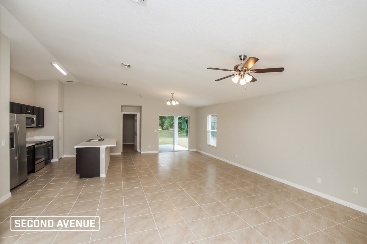 1576 Summit Rd Se - Photo 4 of 22