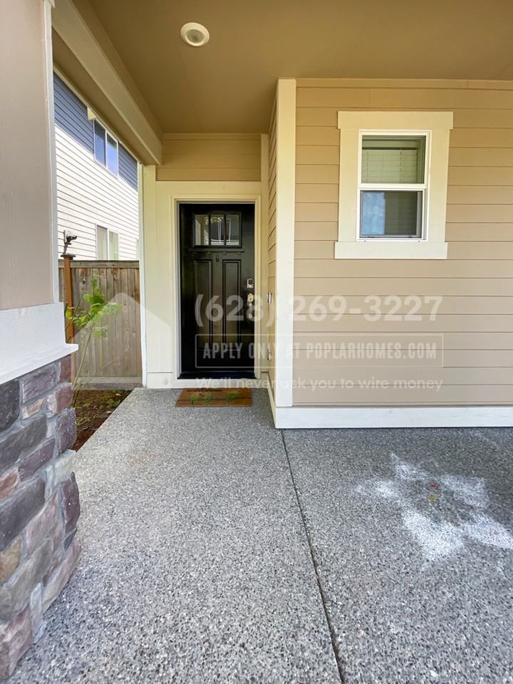 21211 41st Ave Se - Photo 2 of 37