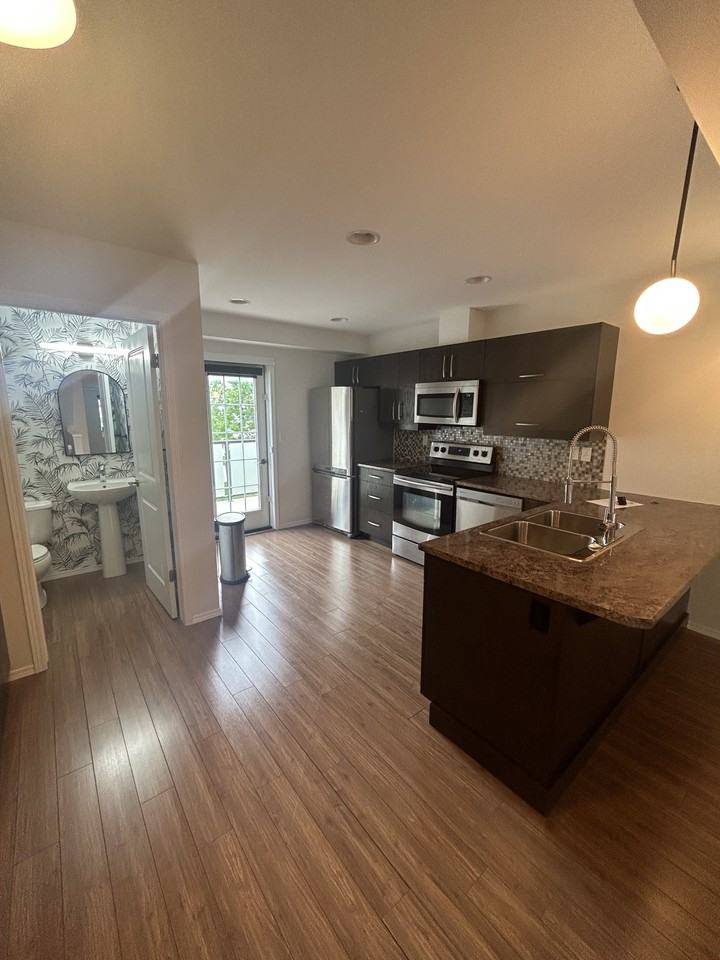 20 Ancaster Gate - Photo 2 of 21