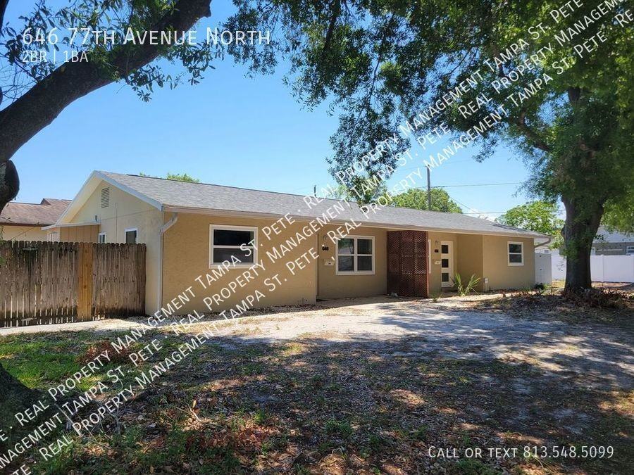 646 77th Ave N - Photo 3 of 24