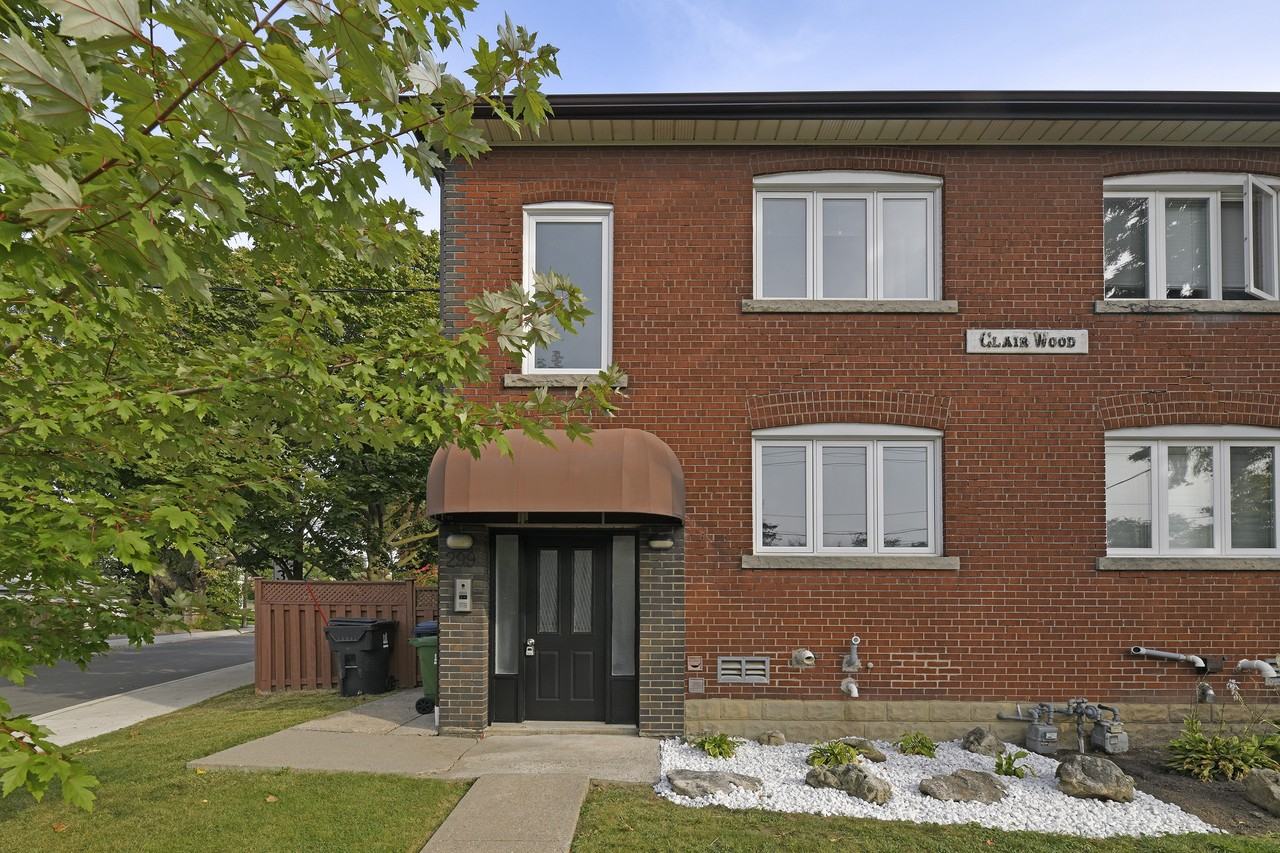 299 Vaughan Road, Toronto, ON M6C 2N3 1 Bedroom Apartment for Rent