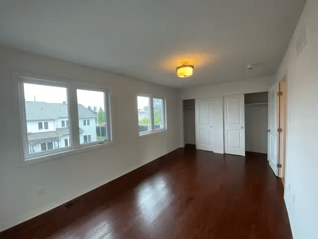 605 Spring Valley Drive - Photo 3 of 10