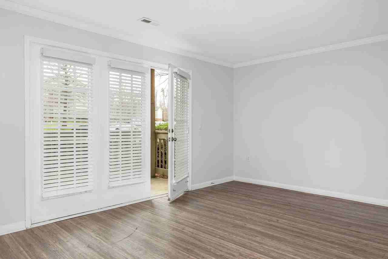 Ashley Oaks Apartments - Photo 4 of 50