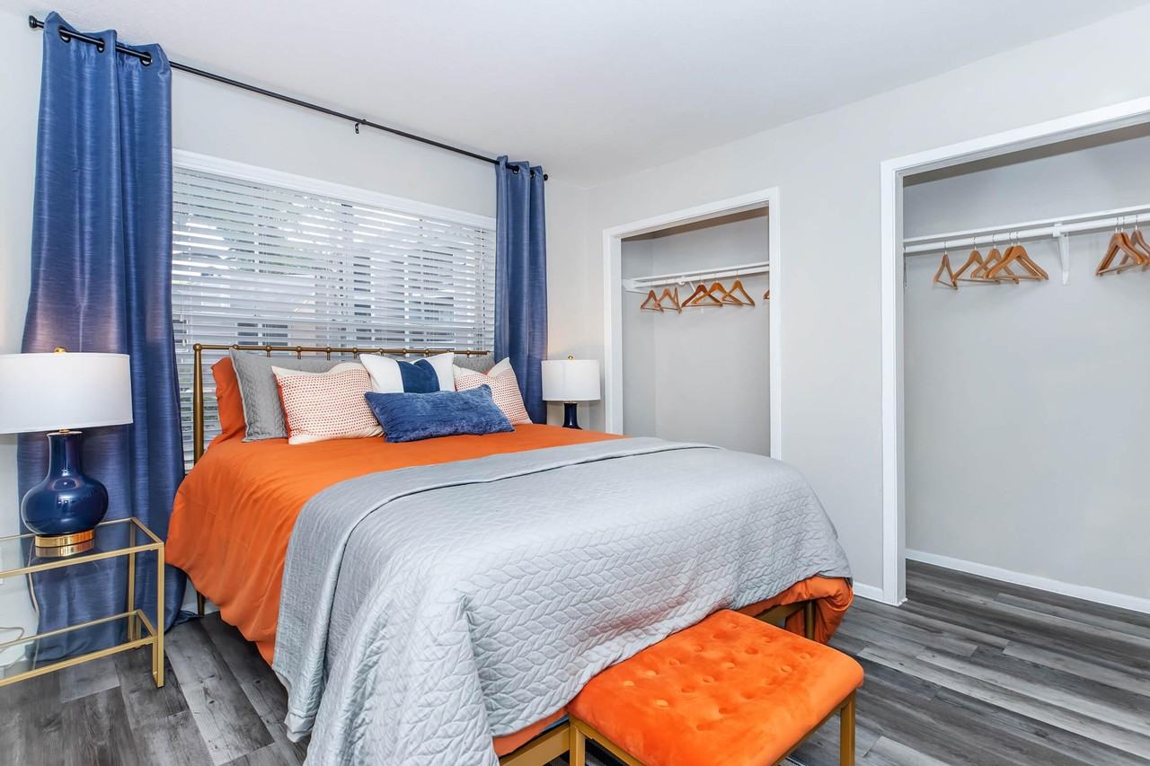 Timberwalk - Photo 5 of 29