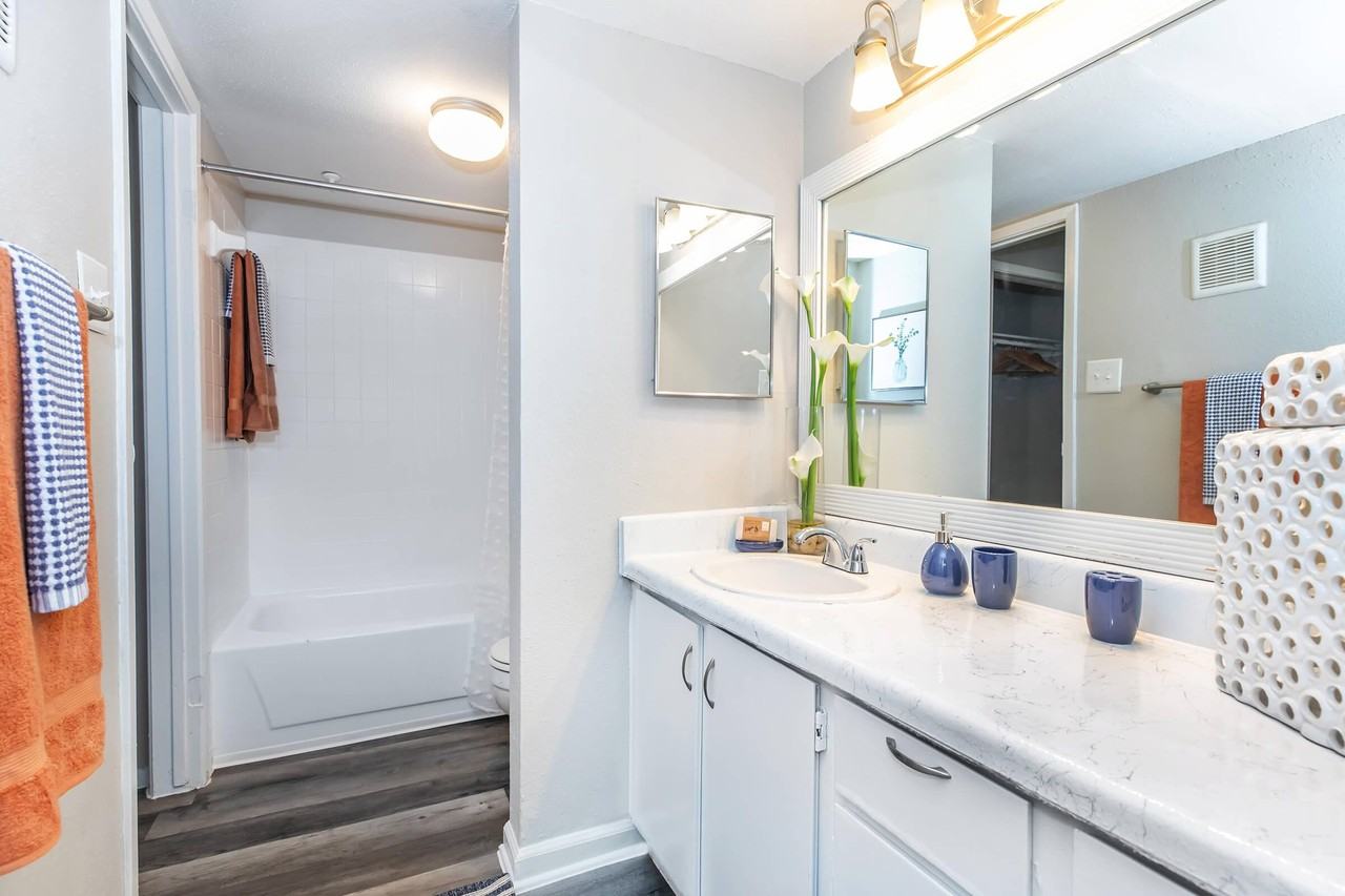 Timberwalk - Photo 7 of 29