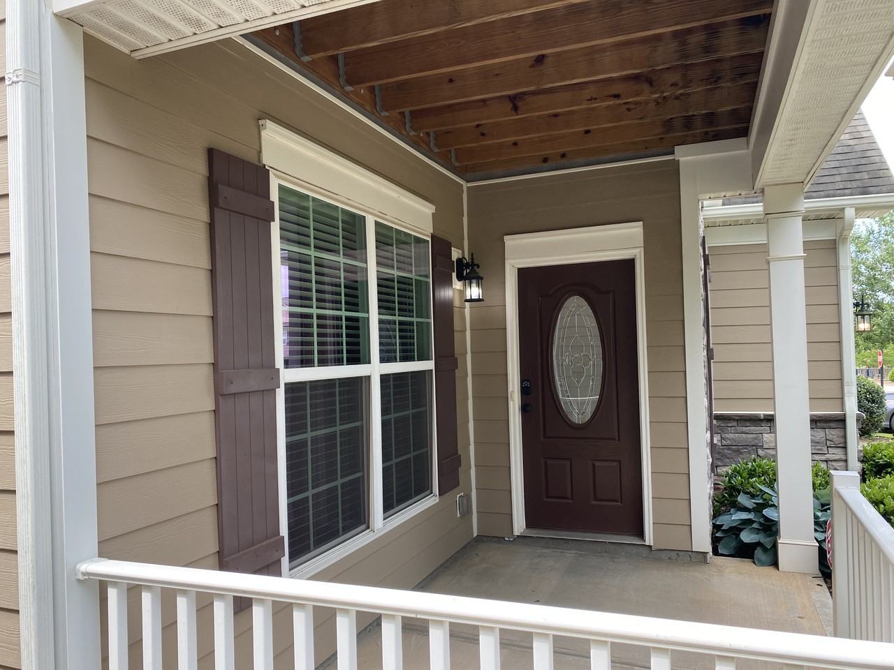 2076 Waverly Ct #NA - Photo 3 of 34