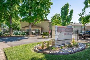 featured image of 2707 La Verta Ct