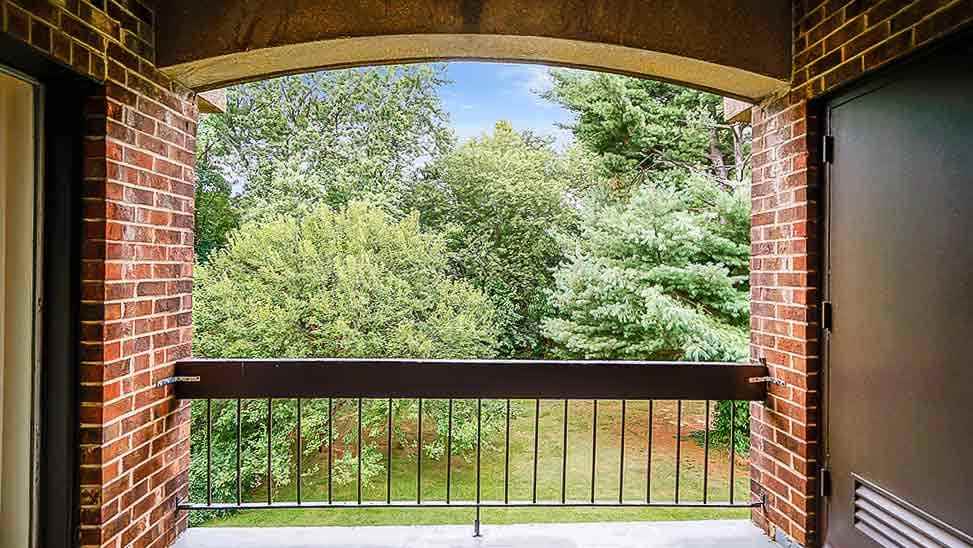 The Commons of McLean - Photo 6 of 8