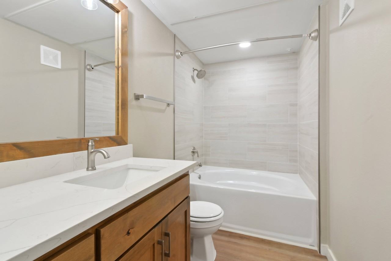 The Canyons Apartments - Photo 5 of 50