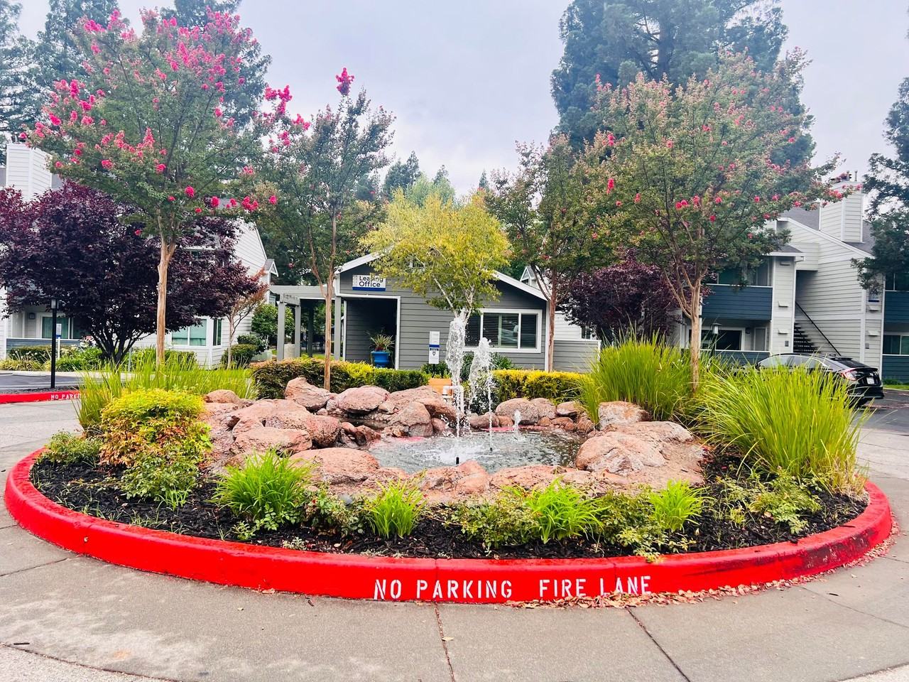 Oak Ridge Apartments - Photo 2 of 42