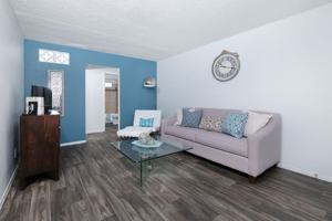 featured image of 1550 E Harmon Ave