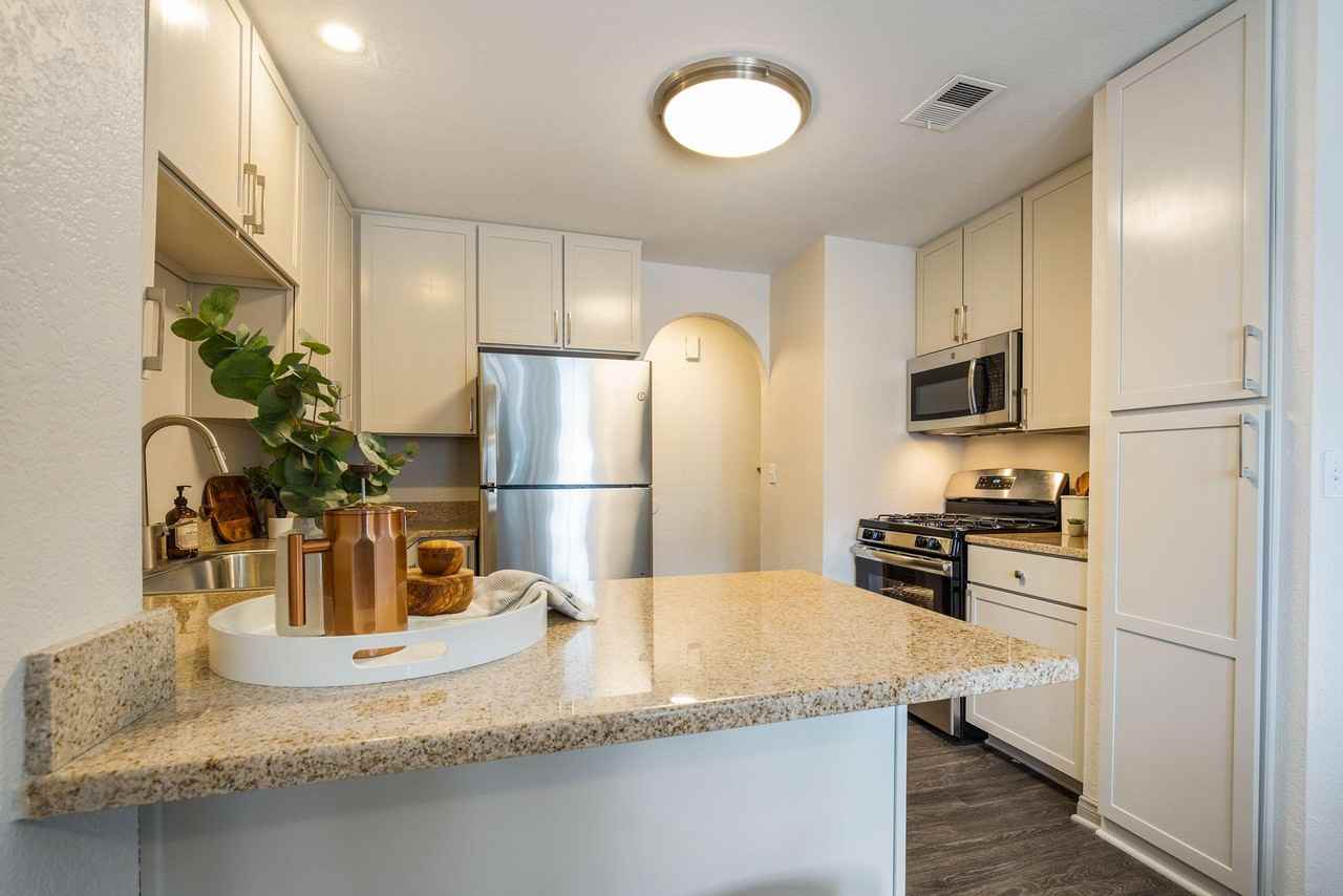 Fairways on Green Valley - Photo 6 of 30