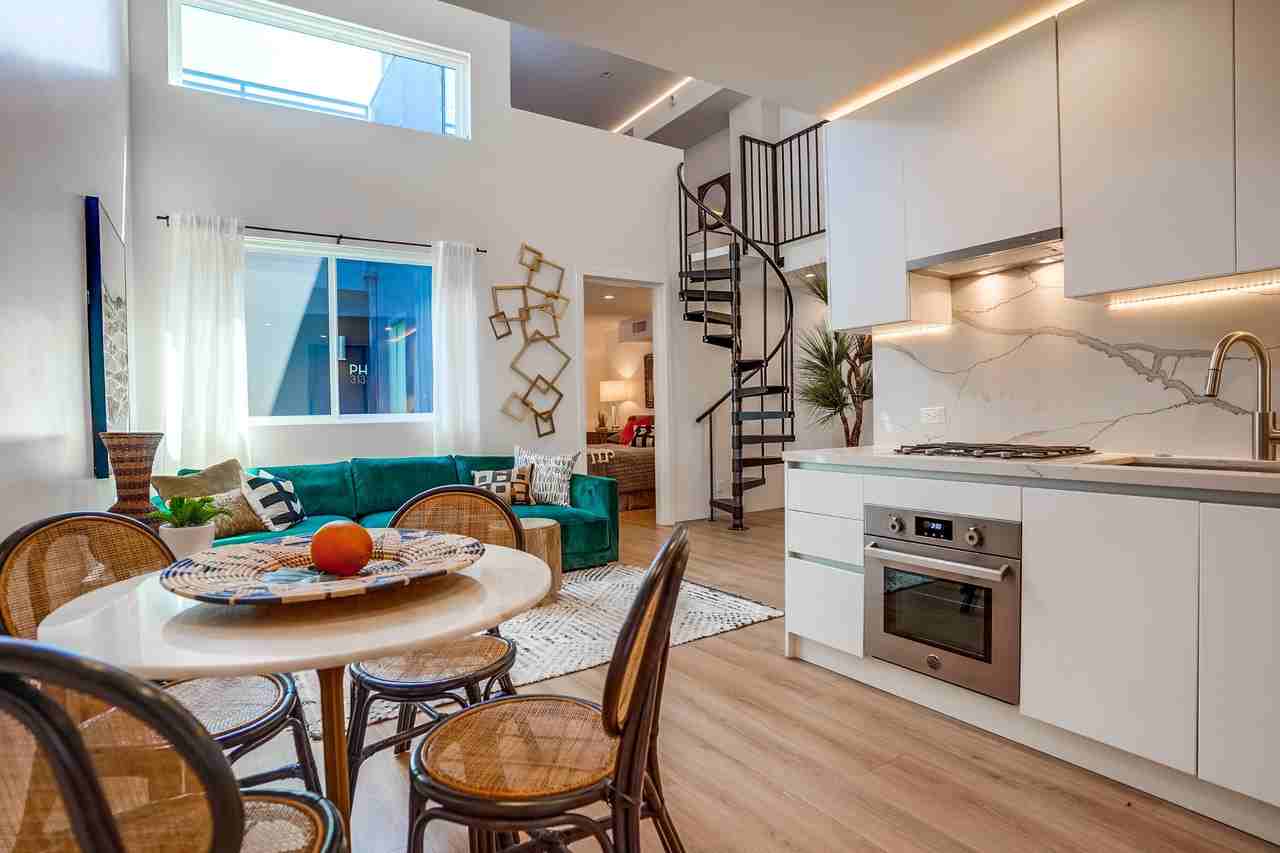 The Fairfax - Photo 3 of 50