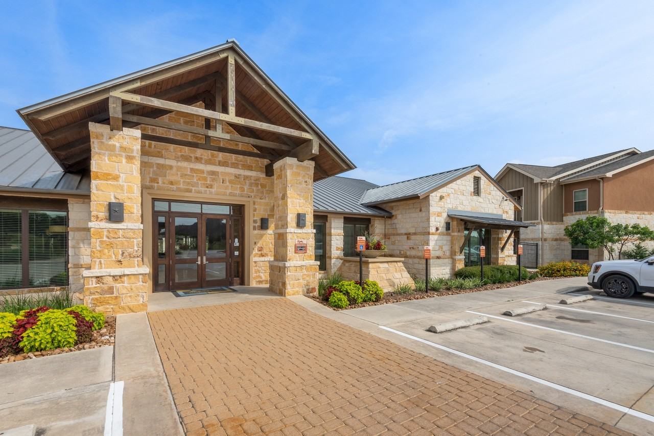 Mission Hill - Photo 4 of 50