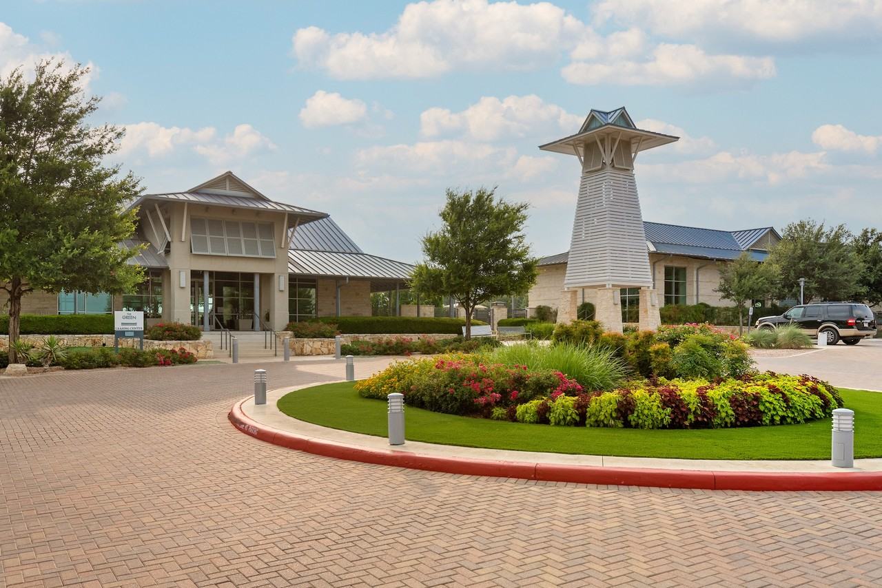 The Green at Plum Creek - Photo 4 of 50