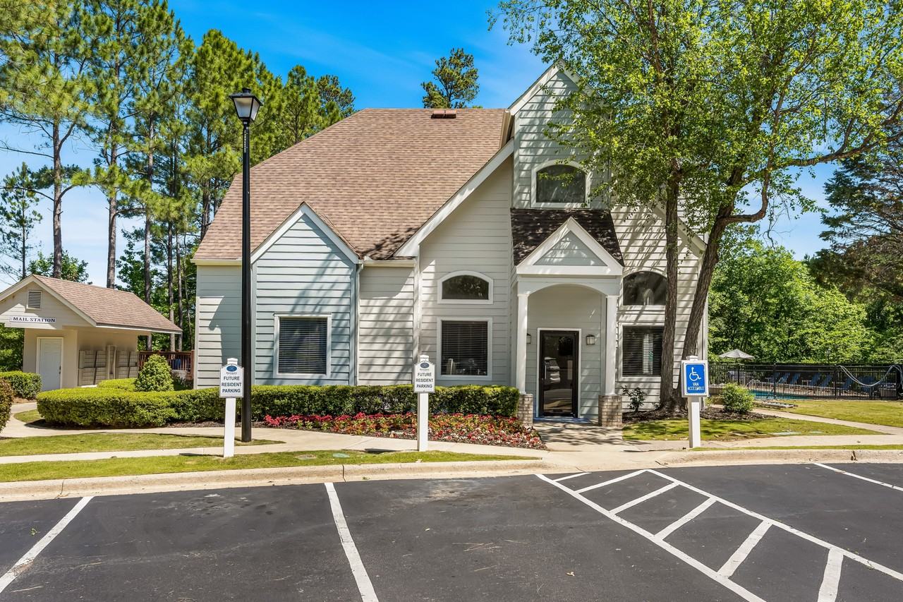 Renaissance at Galleria - Photo 2 of 17