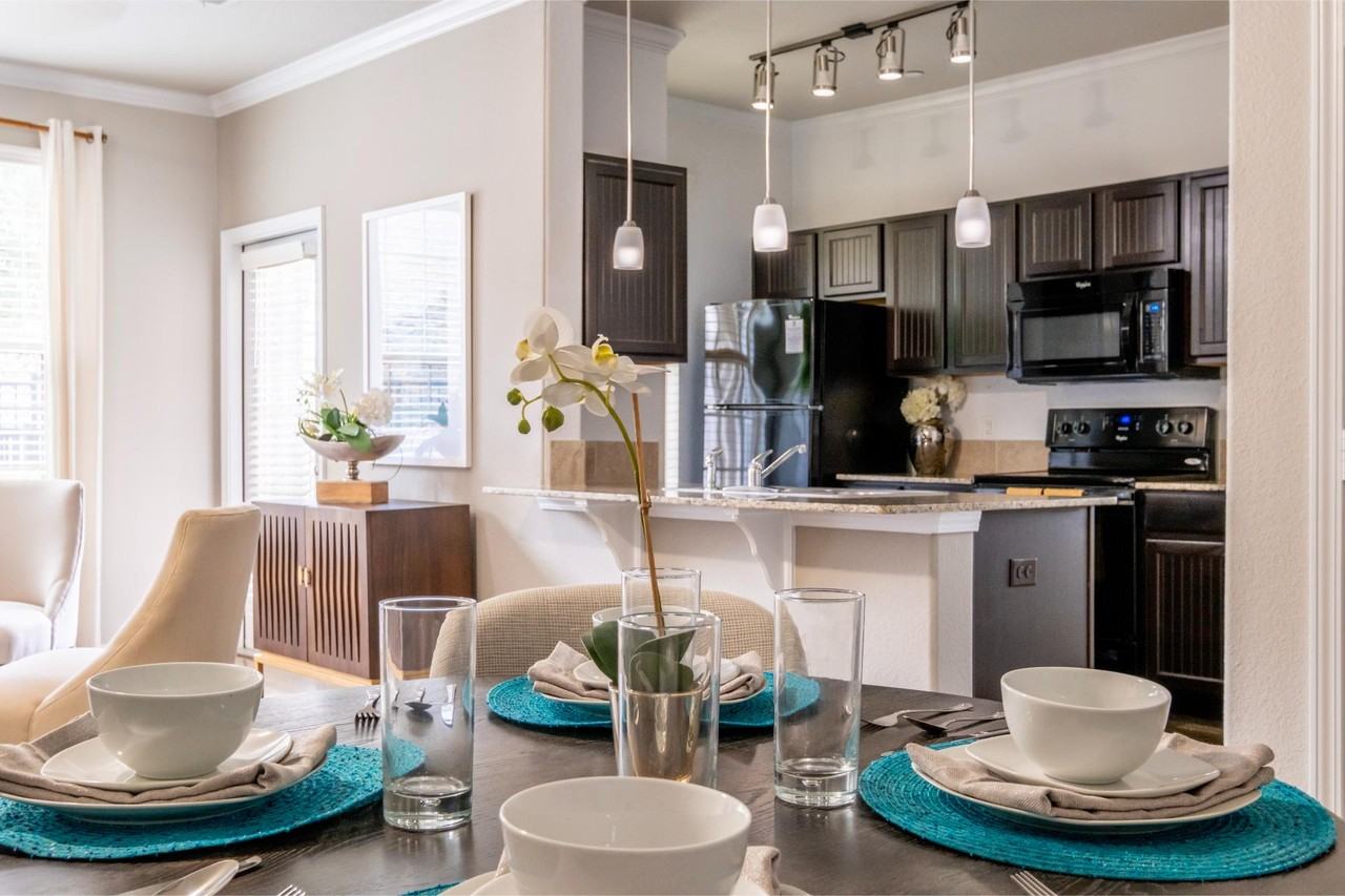 Retreat at Magnolia - Photo 7 of 41