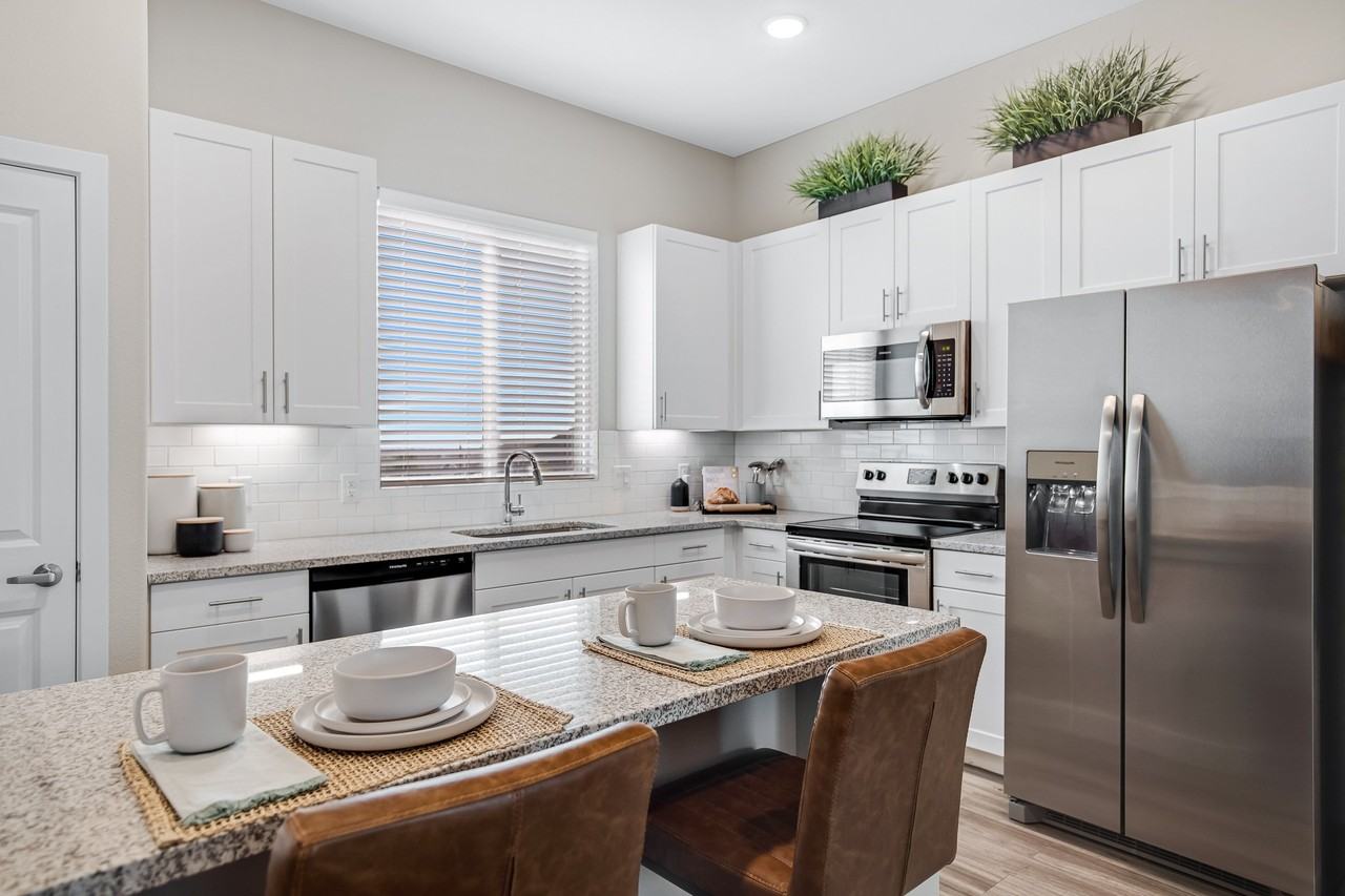 Avilla Grove - Photo 3 of 12