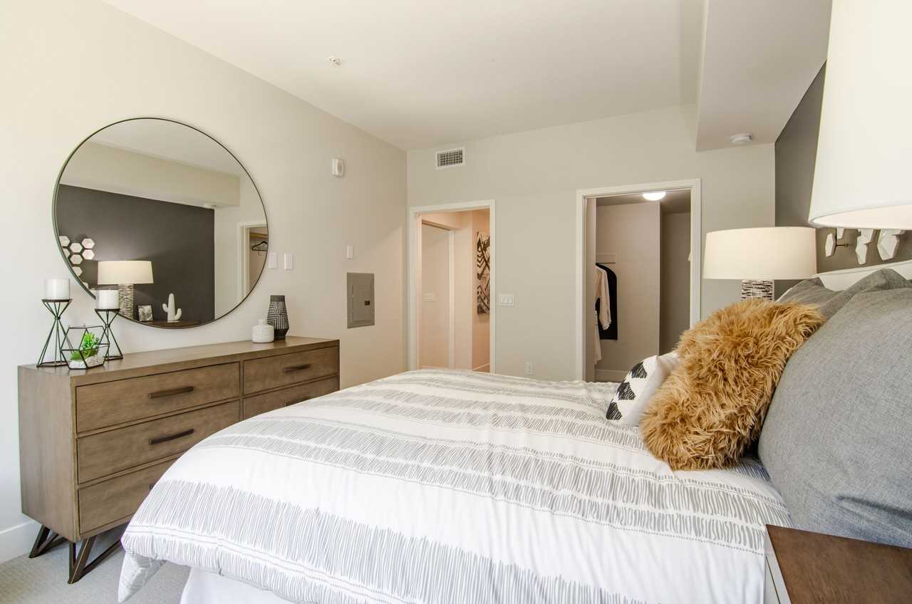 Vive on The Park - Photo 7 of 50