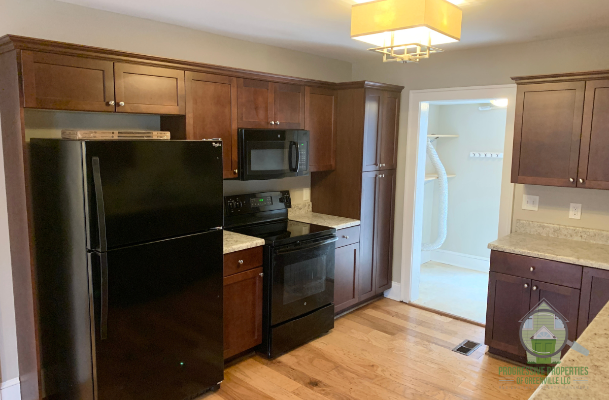 19 Skyland Dr #1 - Photo 4 of 16