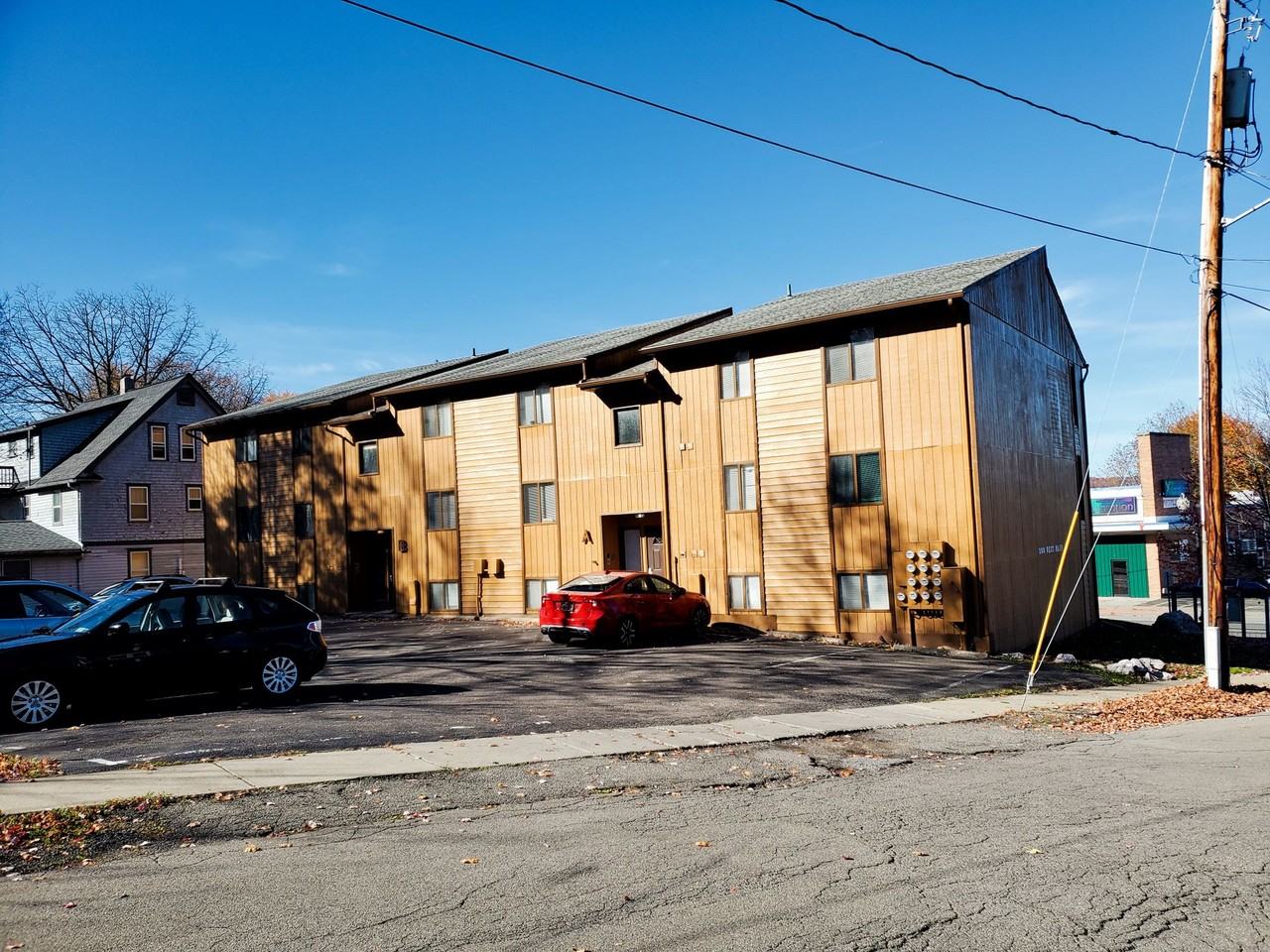 West Main - Photo 4 of 5