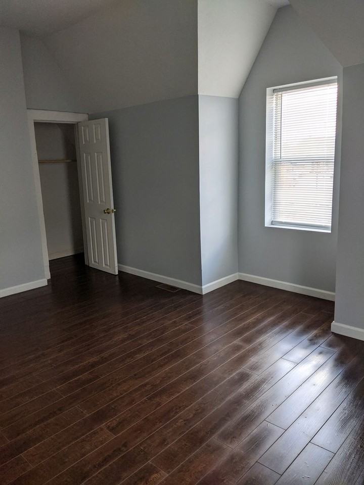 117 Hickory - Photo 2 of 14