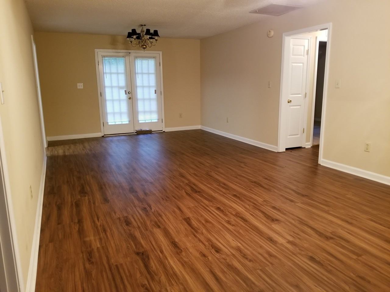 150 Wendy Ln - Photo 2 of 6