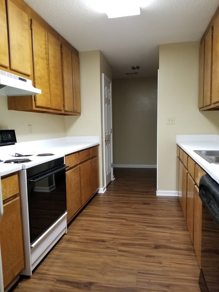 150 Wendy Ln - Photo 3 of 6