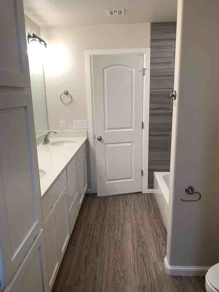 1317 Wade St - Photo 6 of 14