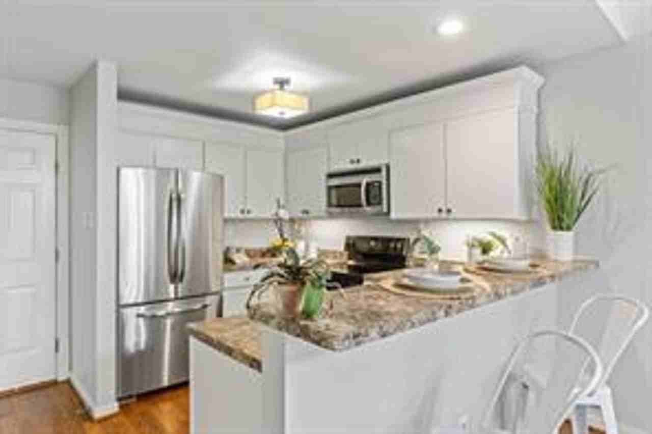 5603 Woods Walk Rd - Photo 3 of 18