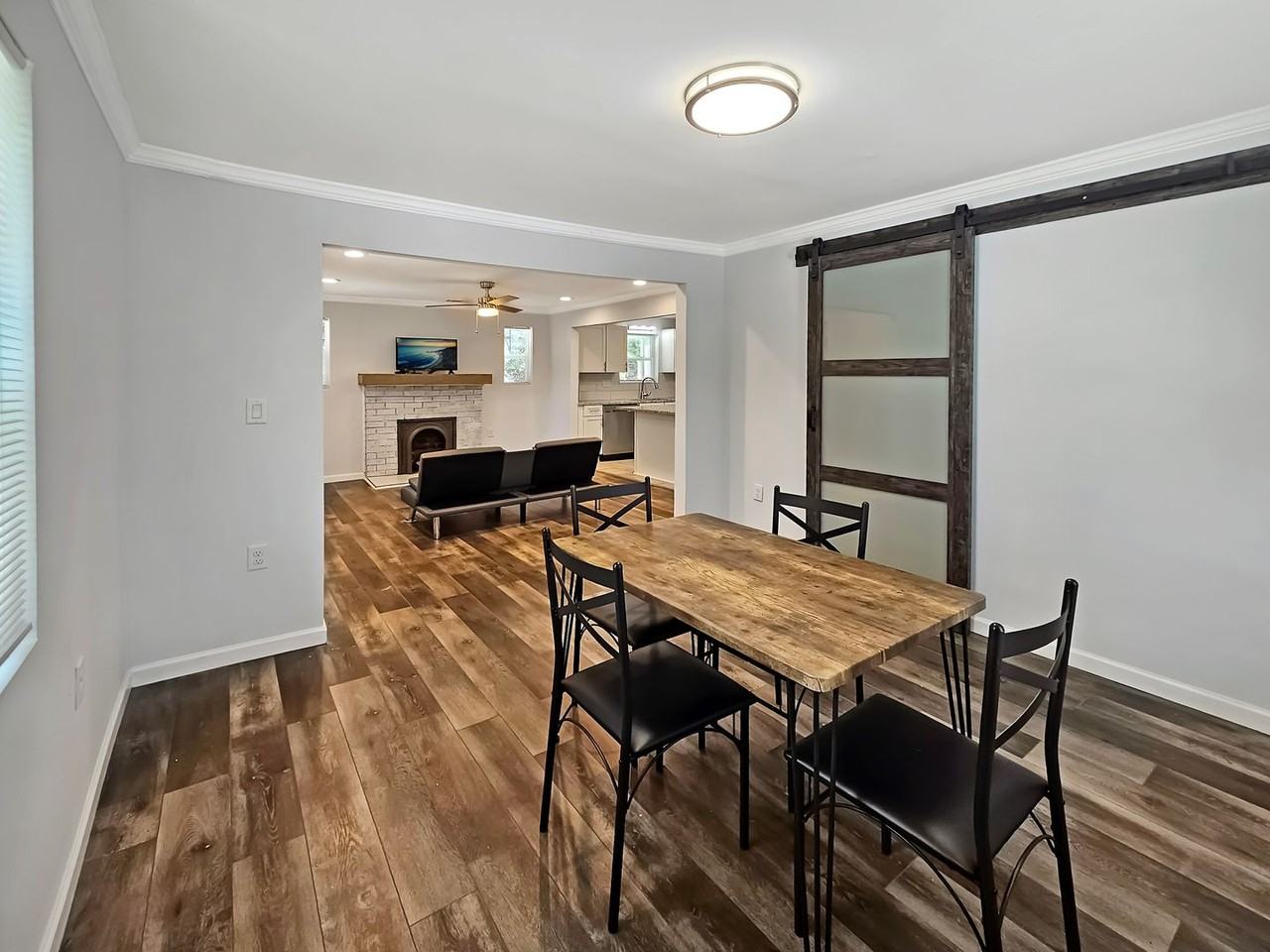 2072 Morehouse Dr Nw - Photo 3 of 50