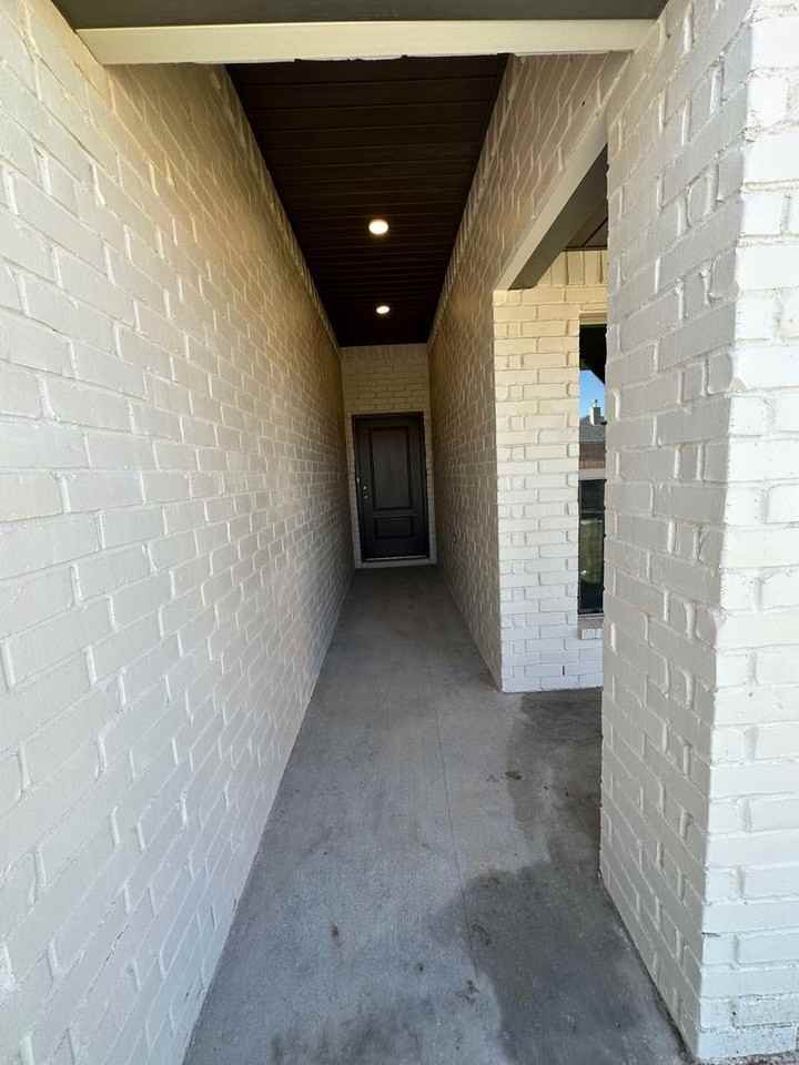 1805 Moon River Rd - Photo 2 of 20