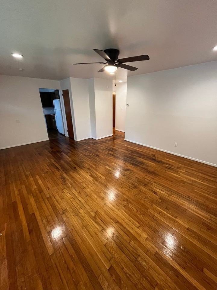 9 Morris Dr - Photo 4 of 15