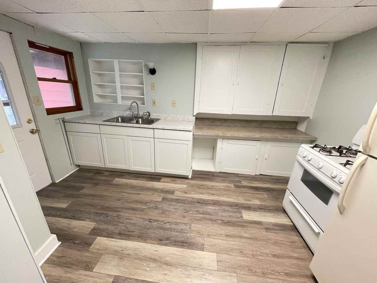 349 E Church St - Photo 2 of 8