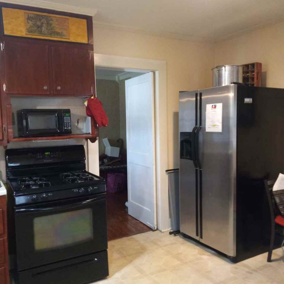 100 Ryan Street - Photo 5 of 9