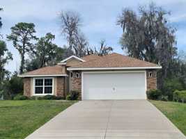 featured image of 321 W Climbing Ivy Ct