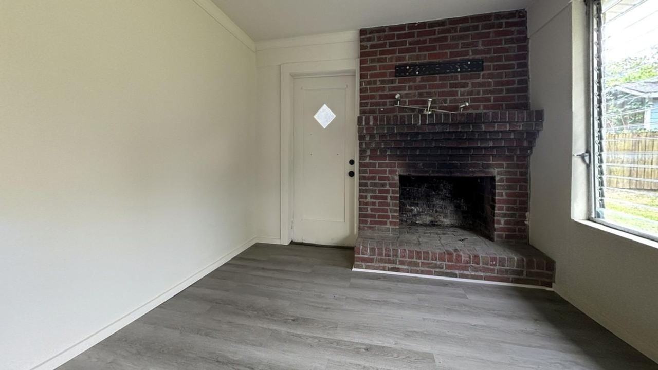 2161 Aberdeen Ave - Photo 6 of 11