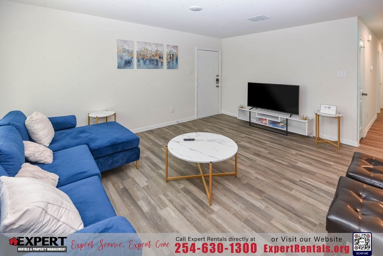 1701 North Park Street #A - Photo 5 of 25