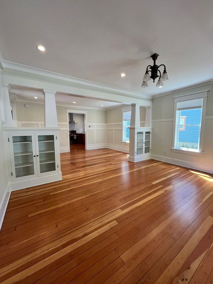 415 2nd St - Photo 2 of 19