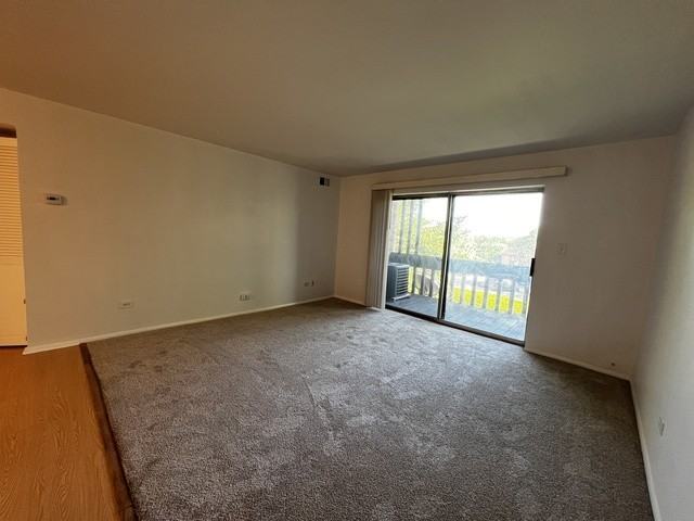 6148 Knoll Wood Rd Apt 206 - Photo 3 of 24