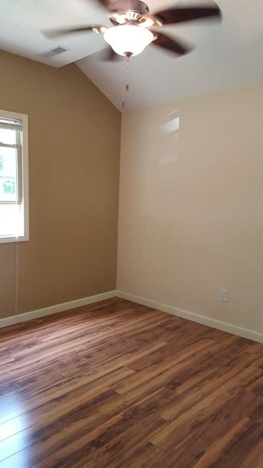 416 North Lincoln Street - Photo 5 of 48